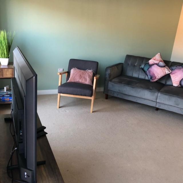 Bray House - Perfect For Large Groups Villa Wolverhampton Exteriör bild