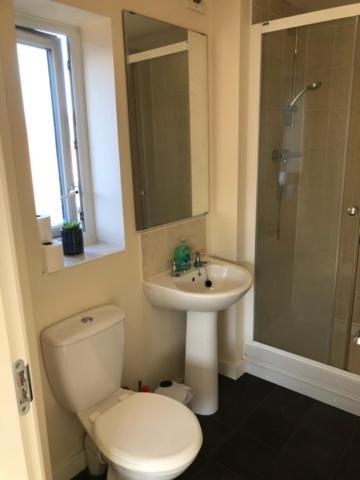 Bray House - Perfect For Large Groups Villa Wolverhampton Exteriör bild